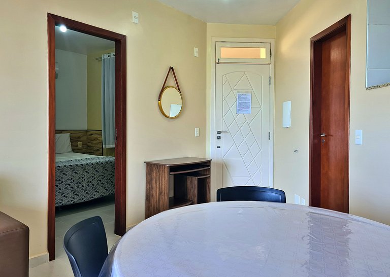 2 QUARTOS em CONDOMÍNIO TRANQUILO com PISCINA Estacionamento