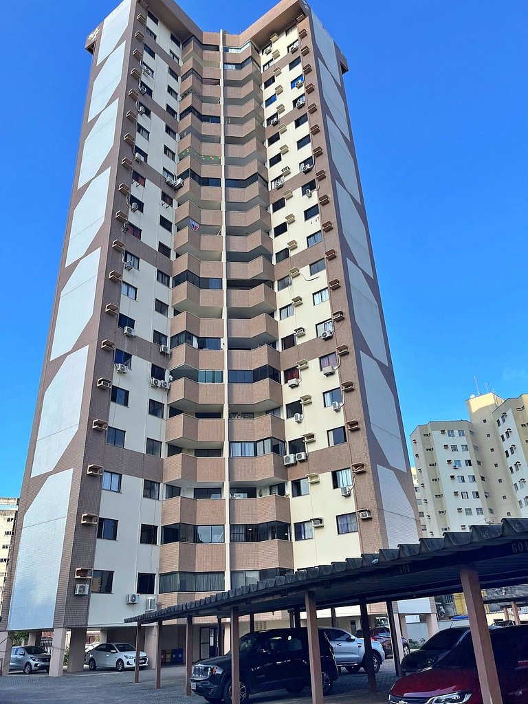 Para famílias e grupos PORTARIA 24h com garagem WIFI200M