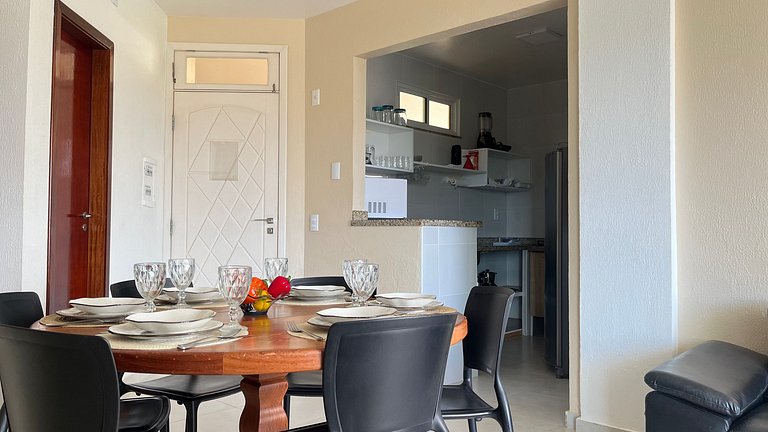 DÚPLEX 3 SUÍTES-WIFI/AR/NETFLIX Minutos Beach Park