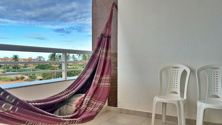 2 QUARTOS em CONDOMÍNIO TRANQUILO com PISCINA Estacionamento